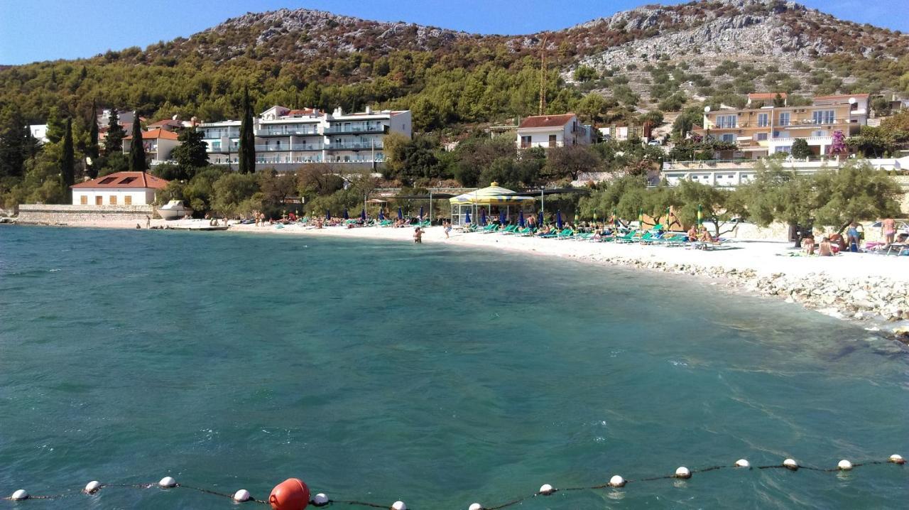 Apartmani Zulin Seget Vranjica Bagian luar foto